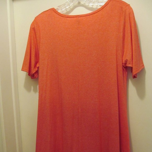 LuLaRoe Coral Perfect T Top Size XS - Picture 6 of 8
